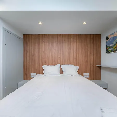 Modern 2br In The Heart Of The