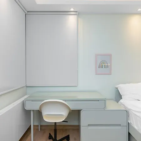 Appartement Modern 2br In The Heart Of The
